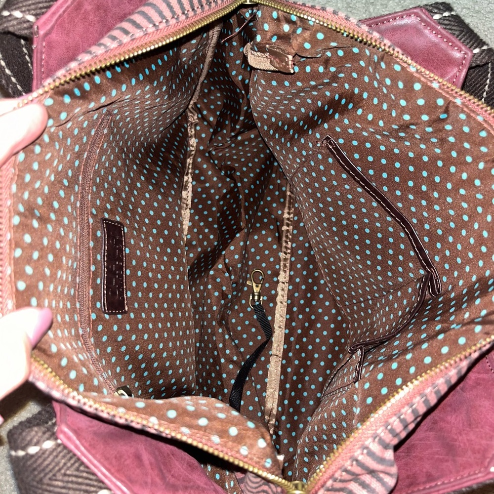 Chala Purse - Picture 6 of 9